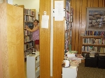 		
Stěhování knih do nových regálů - 2007 